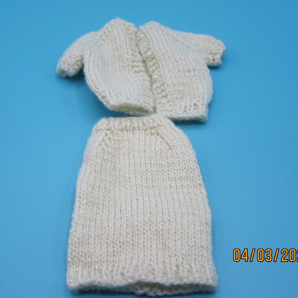 Handmade pale green sparkle knit Barbie size fashion doll skirt jacket Pre-owned